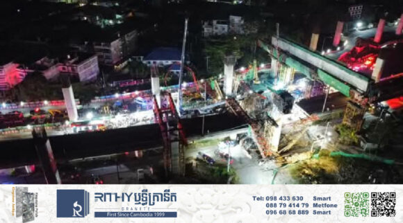 បាក់ស្រុតធ្នឹមស្ពានផ្លូវល្បឿនលឿនកំពុងសាងសង់សង្កត់កម្មករ ៥នាក់ស្លាប់ និង ២២នាក់រងរបួសនៅថៃ